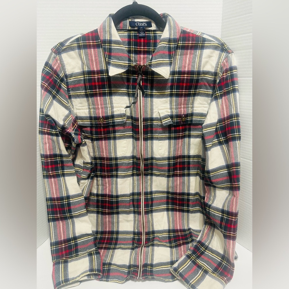 Chaps Men’s Large Zipper Plaid Long Sleeve with 2 Front Pockets